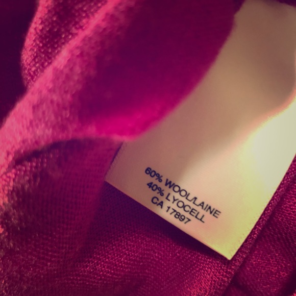 Banana Republic pink knit sleeveless top - Picture 4 of 4